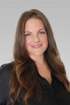 Jennifer _Klein_crop